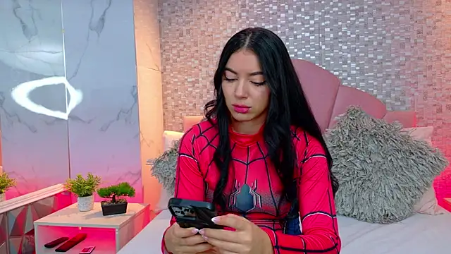 Snapshot of LizieSmith chatting on October 2025 03:05:02 PM LizieSmith online show from October 2025 03:05:02 PM