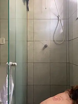 Snapshot of loirinhaaa chatting on September 2025 02:21:01 PM loirinhaaa online show from September 2025 02:21:01 PM