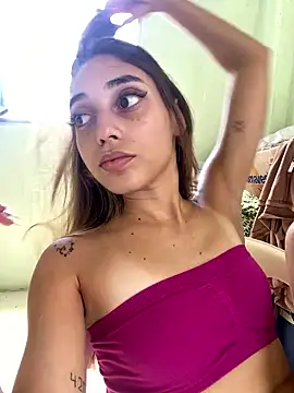 Snapshot of loirinhaaa chatting on January 2026 03:47:01 PM loirinhaaa online show from January 2026 03:47:01 PM