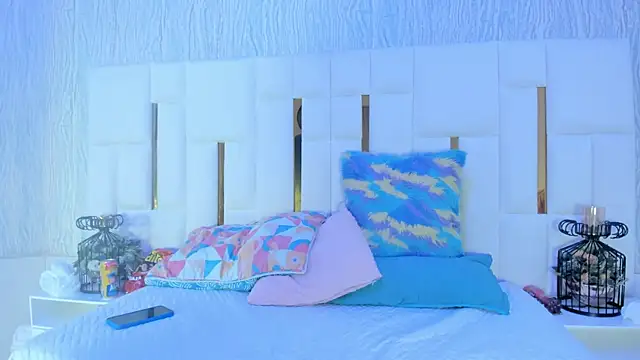 Snapshot of mia_vy chatting on November 2025 01:29:02 AM mia vy online show from November 2025 01:29:02 AM