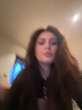 Kristyoff online show from May 2026 07:33:02 PM