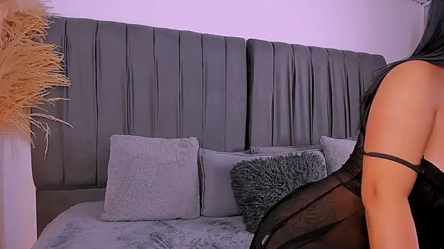 Snapshot of camilaa_sweet chatting on September 2025 12:39:02 PM camilaa sweet online show from September 2025 12:39:02 PM