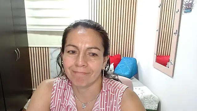 camilavargas  online show from May 2026 03:09:01 PM
