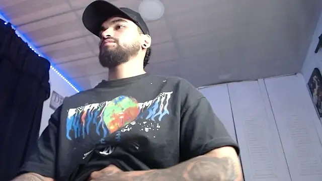 Snapshot of Chrys_harris77 chatting on October 2025 09:56:01 PM Chrys harris77 online show from October 2025 09:56:01 PM