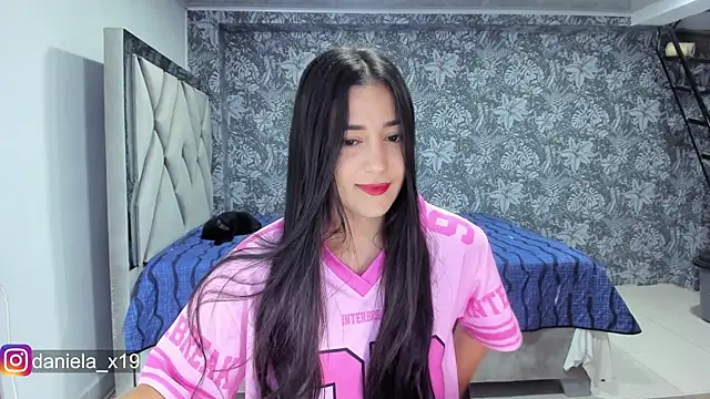 Daniela x19 online show from May 2026 12:50:01 AM