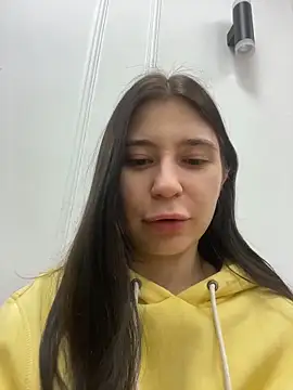 Snapshot of Valerie_Ohara chatting on November 2025 04:02:02 AM Valerie Ohara online show from November 2025 04:02:02 AM