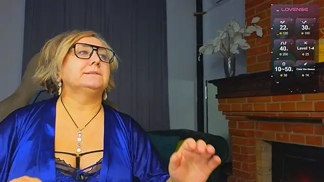 Marta Wils online show from October 2025 02:01:02 AM