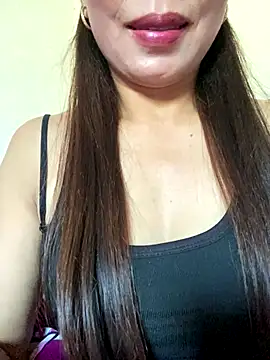 Milky-milk online show from November 2025 01:38:01 AM