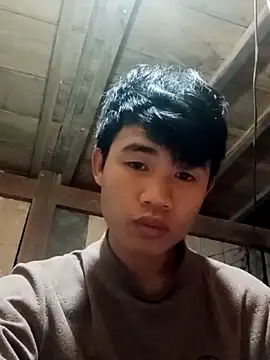 Snapshot of Nhyy_xx chatting on March 2026 04:04:01 PM Nhyy xx online show from March 2026 04:04:01 PM