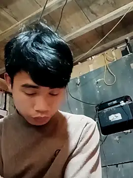 Snapshot of Nhyy_xx chatting on March 2026 03:43:01 AM Nhyy xx online show from March 2026 03:43:01 AM