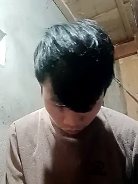 Snapshot of Nhyy_xx chatting on March 2026 04:40:01 AM Nhyy xx online show from March 2026 04:40:01 AM