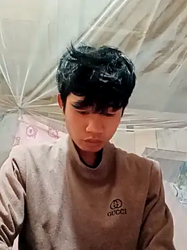 Snapshot of Nhyy_xx chatting on April 2026 03:04:02 AM Nhyy xx online show from April 2026 03:04:02 AM