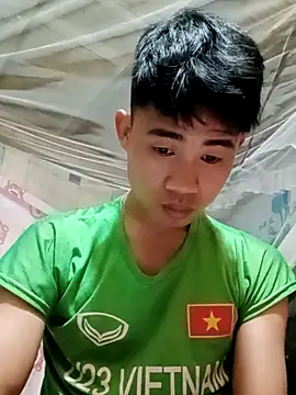 Snapshot of Nhyy_xx chatting on April 2026 12:10:01 PM Nhyy xx online show from April 2026 12:10:01 PM