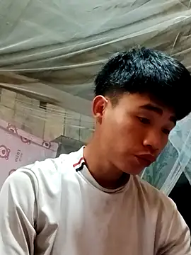 Snapshot of Nhyy_xx chatting on April 2026 06:16:01 AM Nhyy xx online show from April 2026 06:16:01 AM