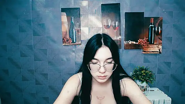 MiraBabe  online show from September 2025 06:40:01 AM