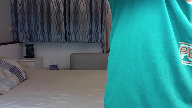 Snapshot of kai101010 chatting on November 2025 02:17:01 PM kai101010 online show from November 2025 02:17:01 PM