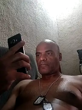 Snapshot of JeffersonRay chatting on November 2025 11:32:01 AM JeffersonRay online show from November 2025 11:32:01 AM