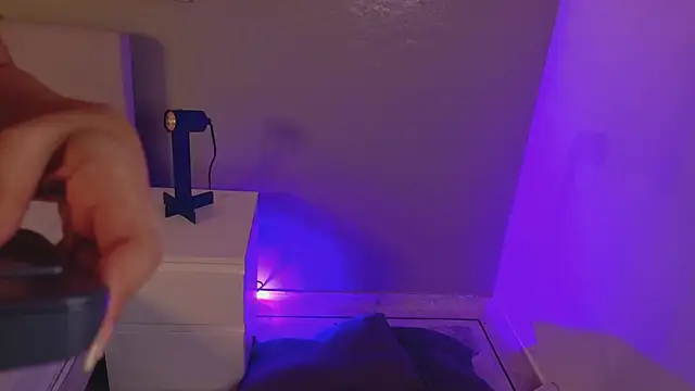 KeendraFox  online show from November 2025 10:27:01 AM