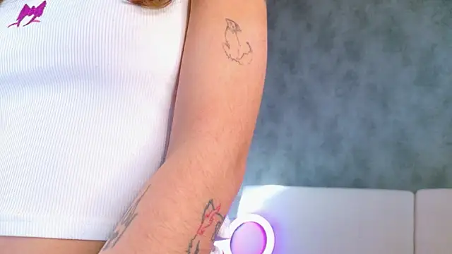 OnlyForYou  online show from May 2026 03:58:01 AM