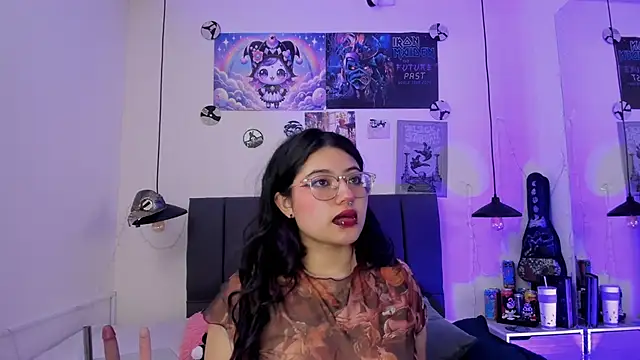 SabrinaV  online show from June 2026 11:12:01 AM