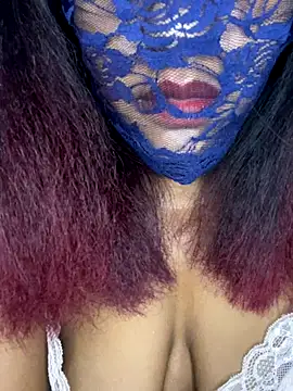 morjana2001 online show from November 2025 11:27:01 PM