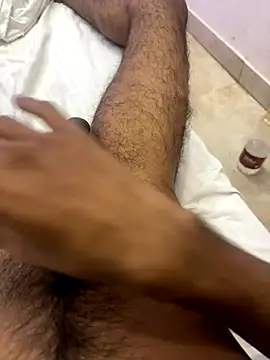 Snapshot of satisfyursoul chatting on November 2025 06:19:02 PM satisfyursoul online show from November 2025 06:19:02 PM