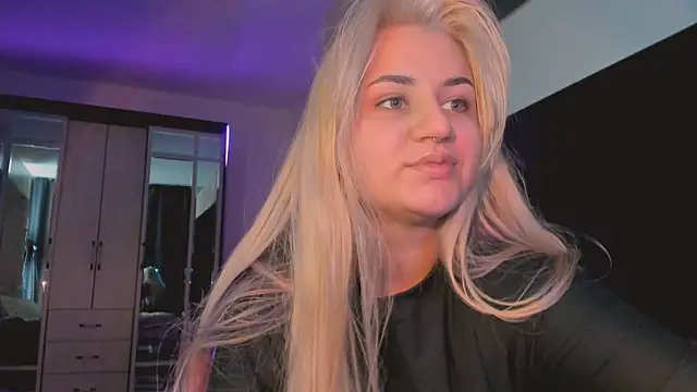 Snapshot of BarbaraSiren chatting on October 2025 03:55:02 PM BarbaraSiren online show from October 2025 03:55:02 PM