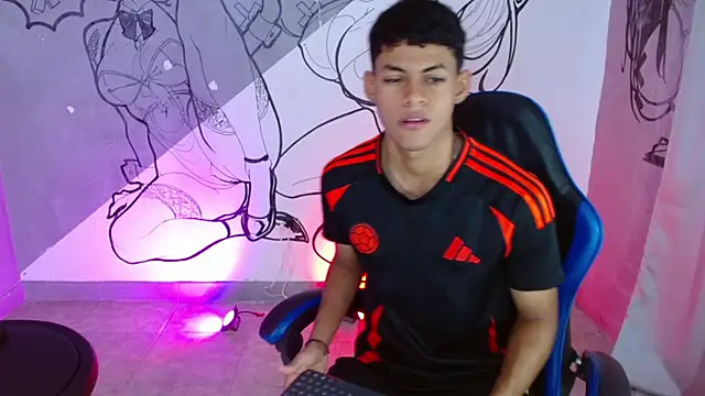 deivid bigcock1 online show from December 2025 06:34:01 PM