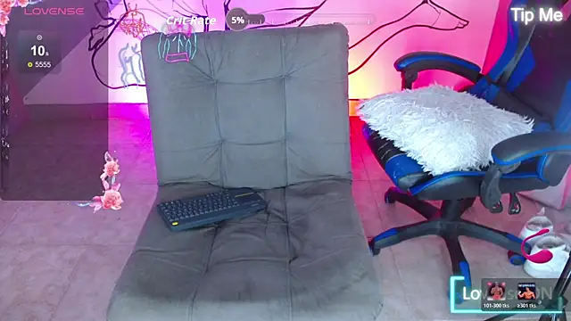 deivid bigcock1 online show from April 2026 02:27:02 AM
