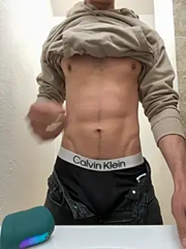 gymratforyouu online show from April 2026 02:50:01 AM