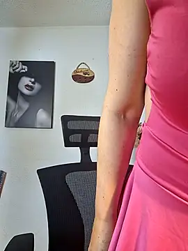 Snapshot of Lina_444 chatting on December 2025 02:07:02 AM Lina 444 online show from December 2025 02:07:02 AM