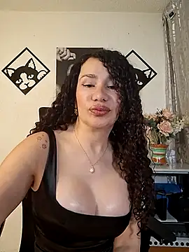 Snapshot of Lina_444 chatting on February 2026 12:29:02 AM Lina 444 online show from February 2026 12:29:02 AM