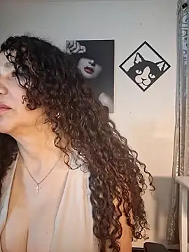 Lina 444 online show from May 2026 12:30:02 AM