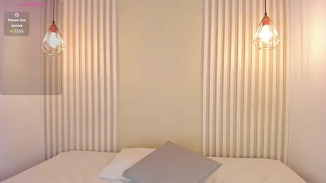 rossvega online show from December 2025 08:05:02 PM