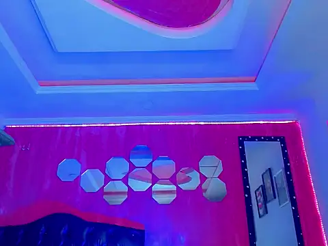 Snapshot of Julia_Bulette1 chatting on September 2025 02:48:02 AM Julia Bulette1 online show from September 2025 02:48:02 AM