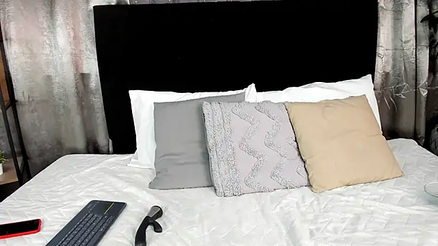 Snapshot of Lenapaul_ chatting on November 2025 04:23:01 AM Lenapaul online show from November 2025 04:23:01 AM