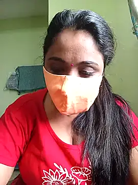 Snapshot of queendivya chatting on September 2025 06:48:02 AM queendivya online show from September 2025 06:48:02 AM