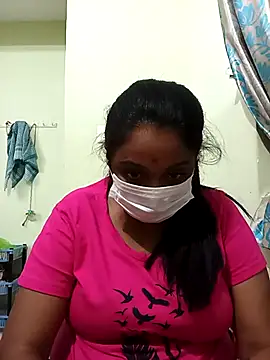 Snapshot of queendivya chatting on September 2025 03:57:01 PM queendivya online show from September 2025 03:57:01 PM