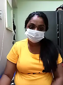 Snapshot of queendivya chatting on September 2025 10:35:02 PM queendivya online show from September 2025 10:35:02 PM