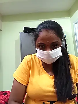 Snapshot of queendivya chatting on September 2025 03:50:02 PM queendivya online show from September 2025 03:50:02 PM