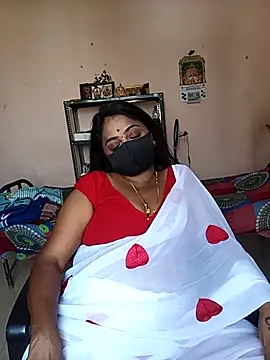 queendivya online show from May 2026 05:14:01 AM