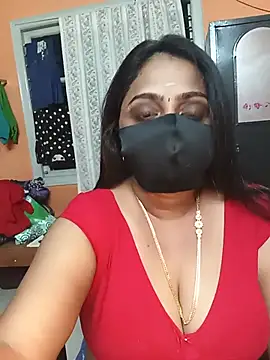 queendivya online show from May 2026 05:42:04 PM