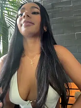 Savannahfisher online show from June 2026 08:00:02 PM