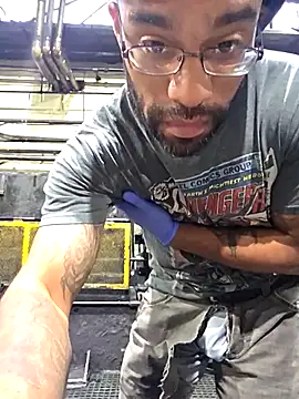 Justahungdad online show from October 2025 12:24:01 PM