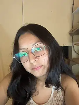 Snapshot of Noamilk chatting on February 2026 01:11:01 AM Noamilk online show from February 2026 01:11:01 AM