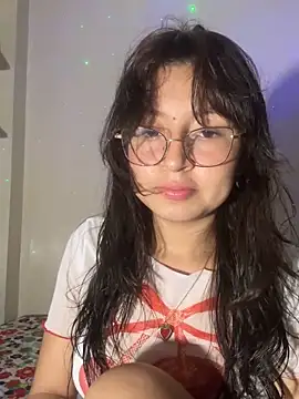 Noamilk online show from April 2026 08:12:02 AM