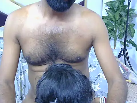 Snapshot of Lovelyy-couple chatting on September 2025 06:35:01 PM Lovelyy-couple online show from September 2025 06:35:01 PM