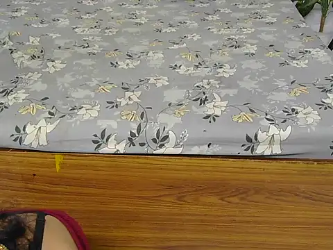 Snapshot of Lovelyy-couple chatting on September 2025 06:52:02 AM Lovelyy-couple online show from September 2025 06:52:02 AM