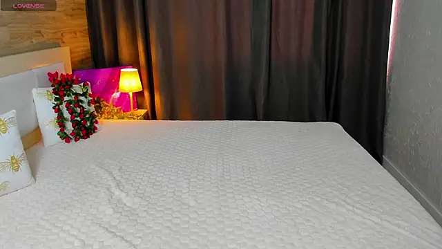 Alisa Glamour online show from September 2025 12:32:02 PM