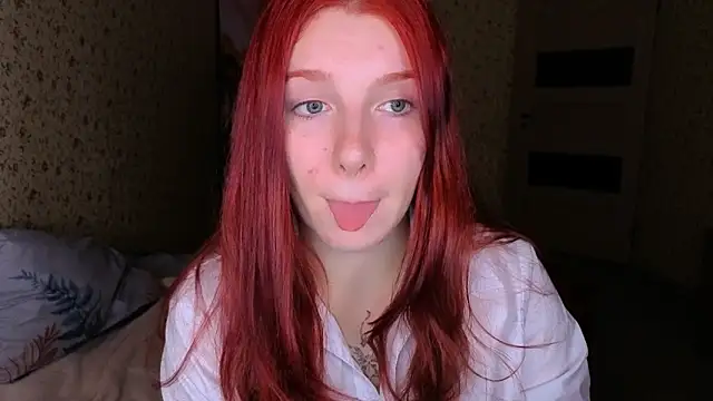 Snapshot of Layla_Glam chatting on May 2026 08:17:01 PM Layla Glam online show from May 2026 08:17:01 PM
